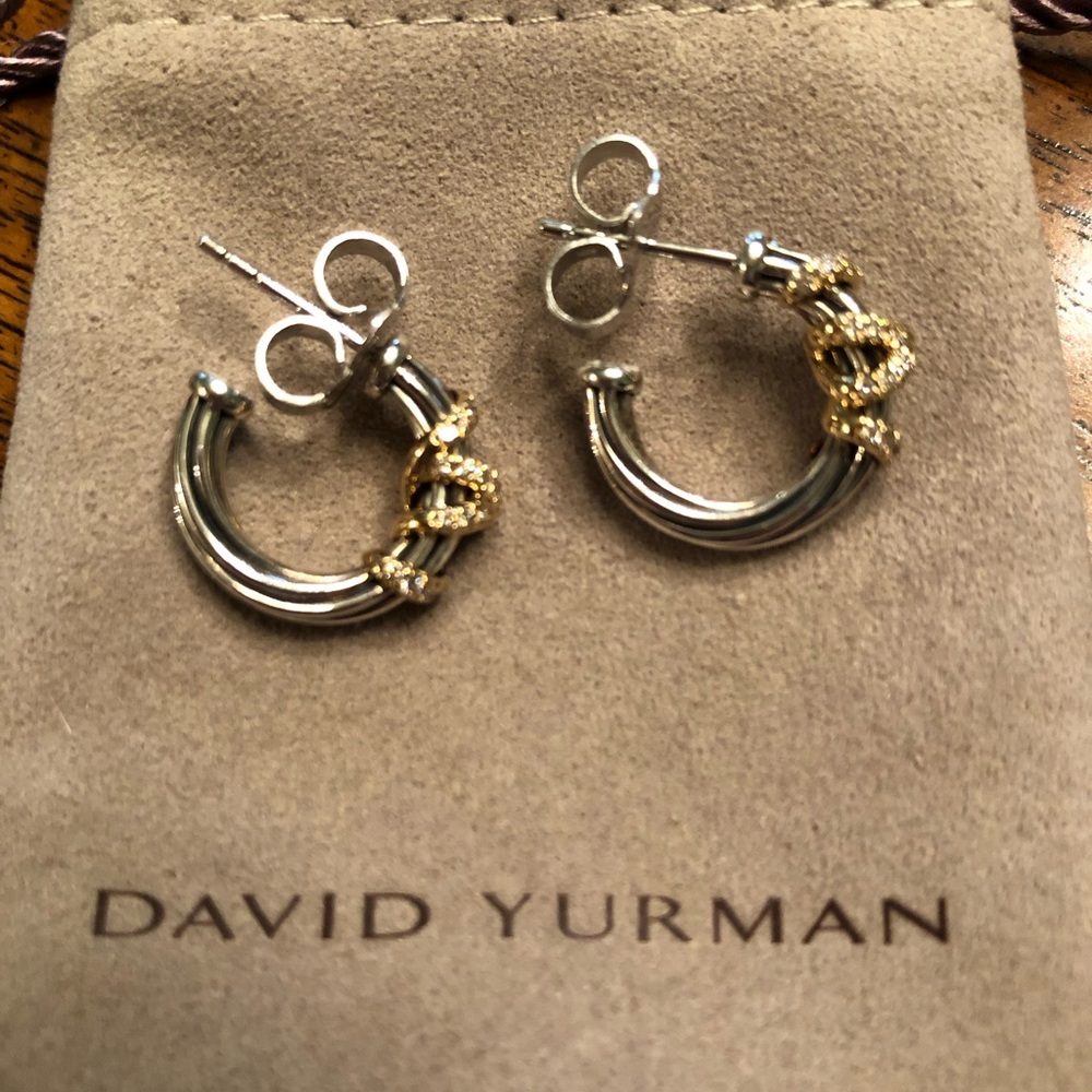 Gorgeous David Yurman earrings